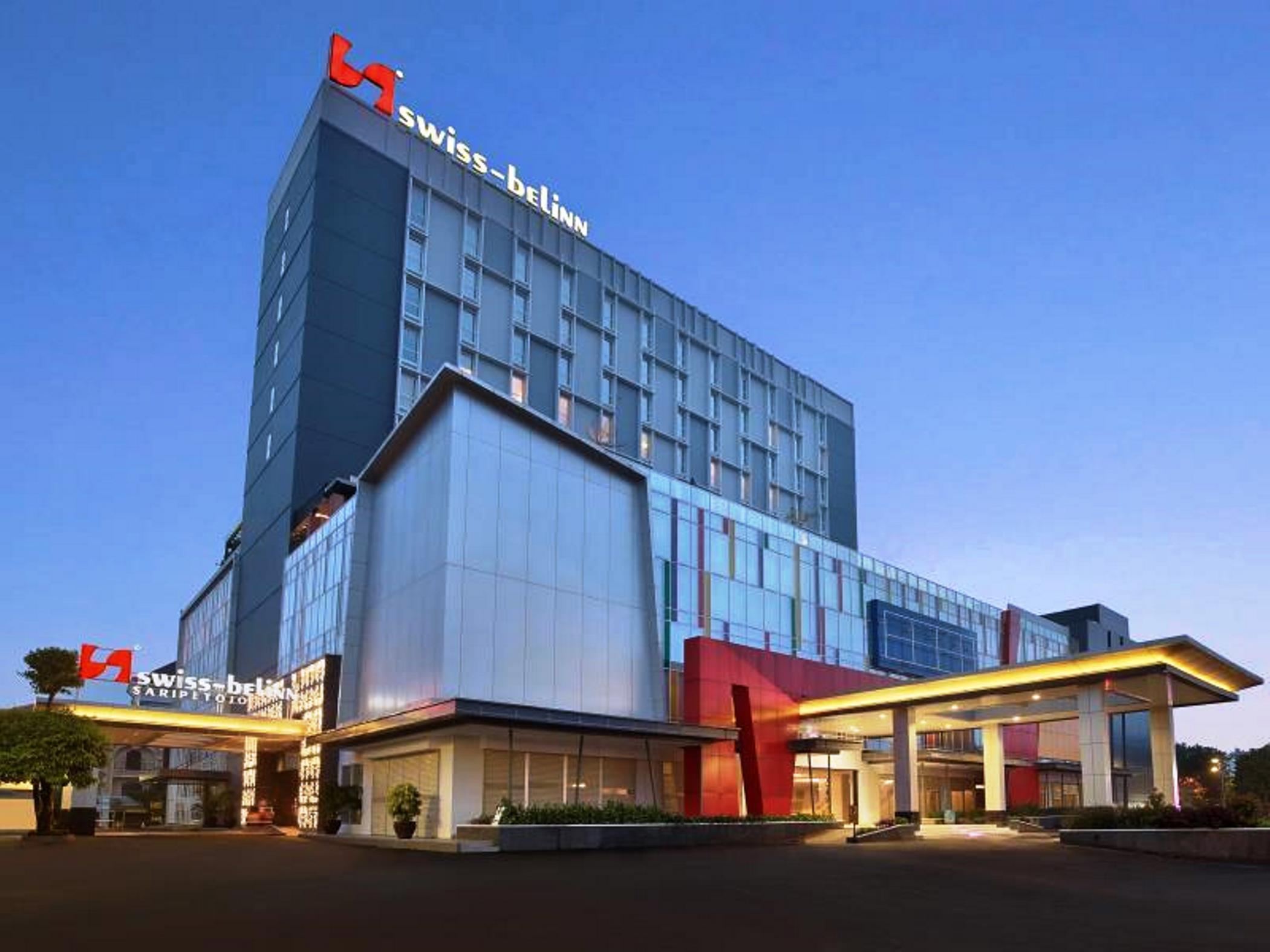 Swiss-Belinn Saripetojo Solo Ngoại thất bức ảnh