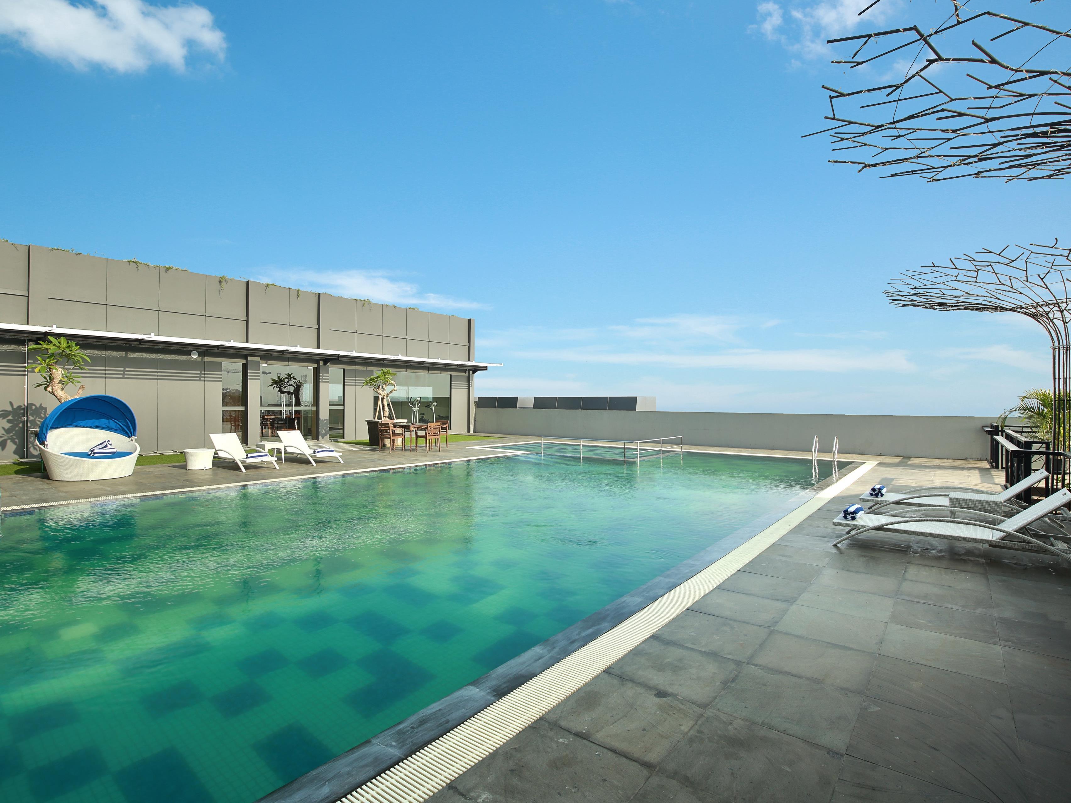 Swiss-Belinn Saripetojo Solo Ngoại thất bức ảnh