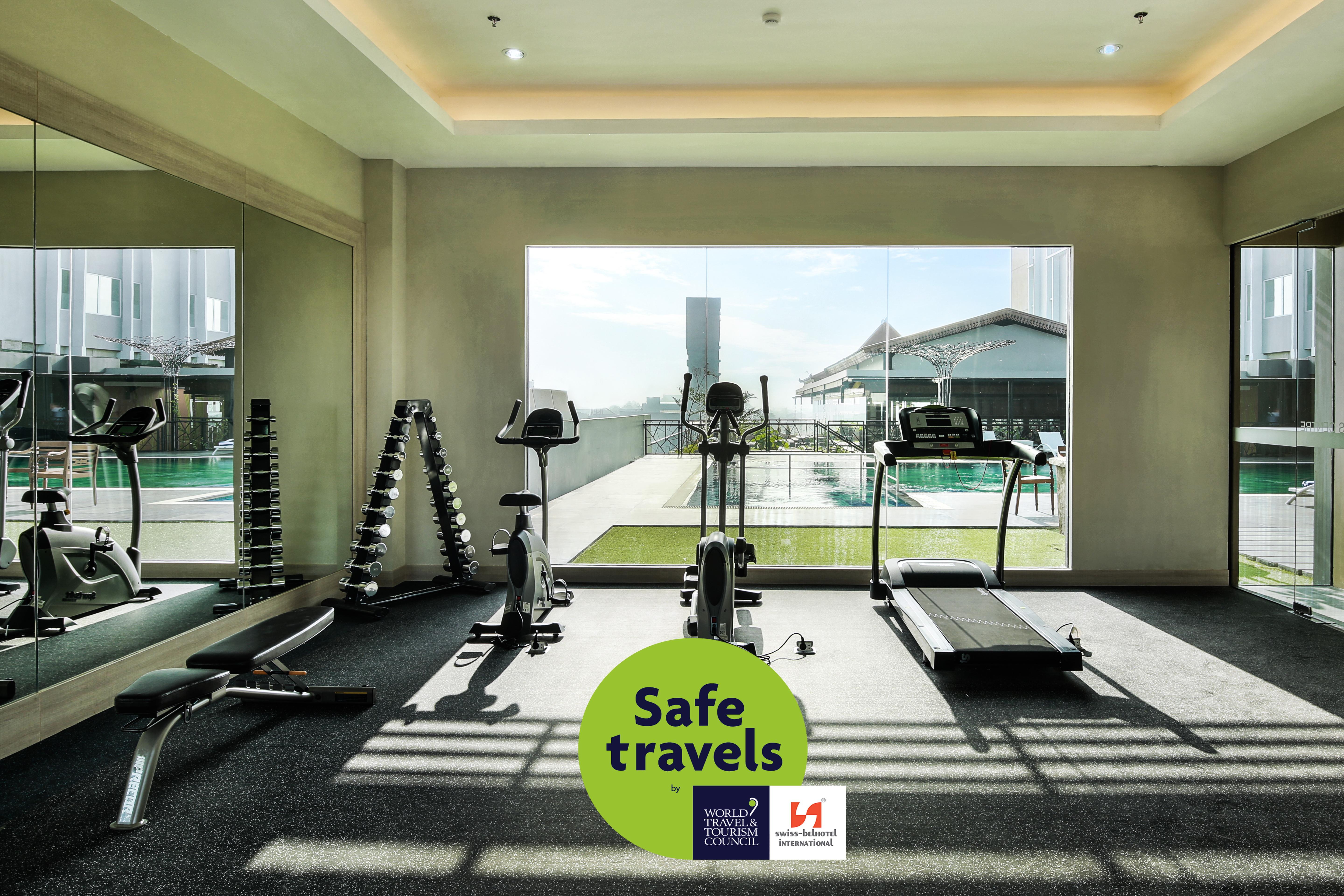 Swiss-Belinn Saripetojo Solo Ngoại thất bức ảnh