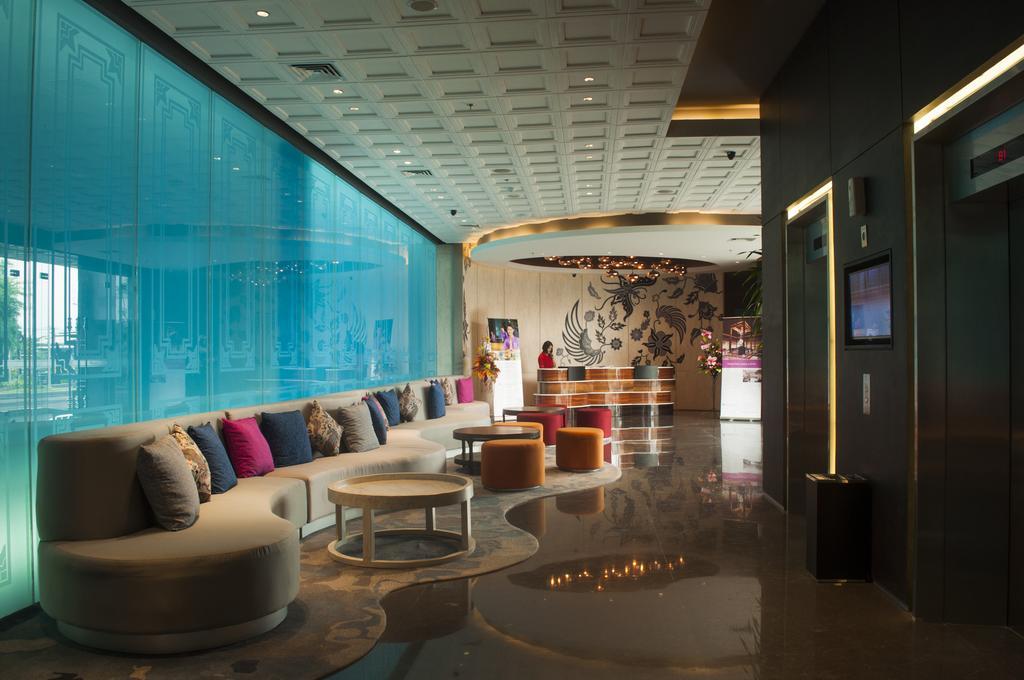 Swiss-Belinn Saripetojo Solo Ngoại thất bức ảnh