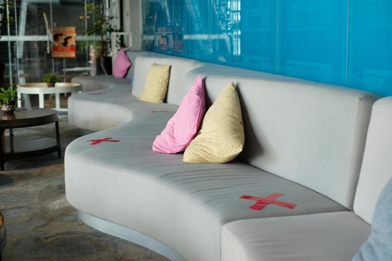 Swiss-Belinn Saripetojo Solo Ngoại thất bức ảnh
